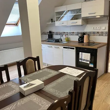 Apartmán V Krusnych Horach-free Parking