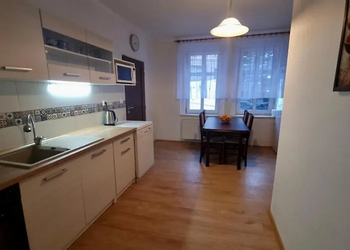 V Krusnych Horach-free Parking Apartament